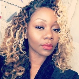 Meet your Posher, Cristy